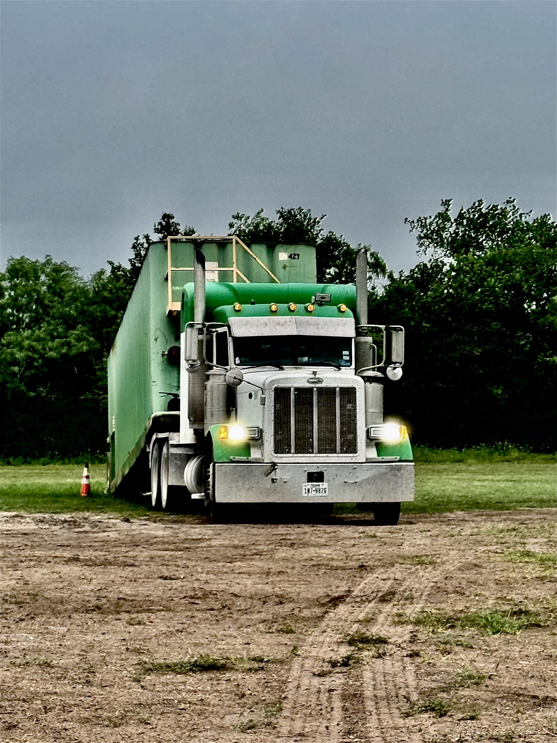 Hauling a frac tank